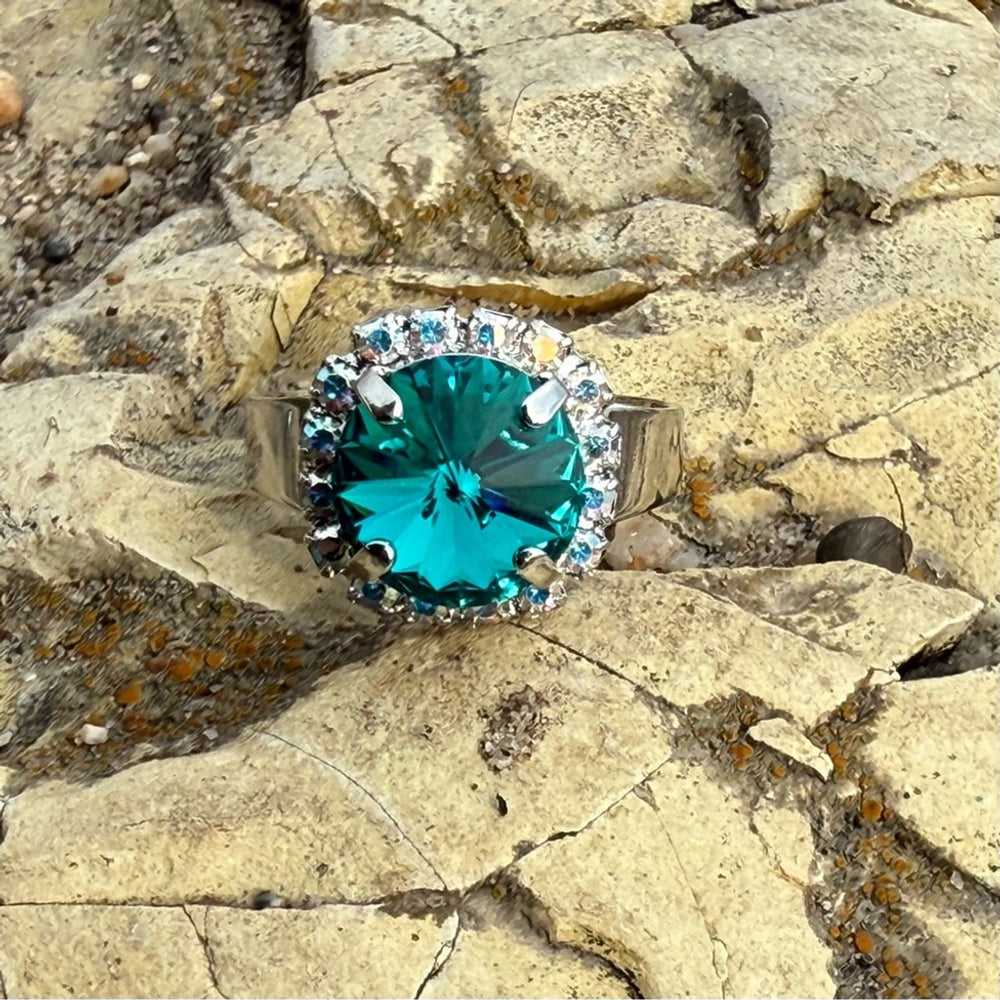 Sparkly statement ring made with Swarovski crystal size adjustable