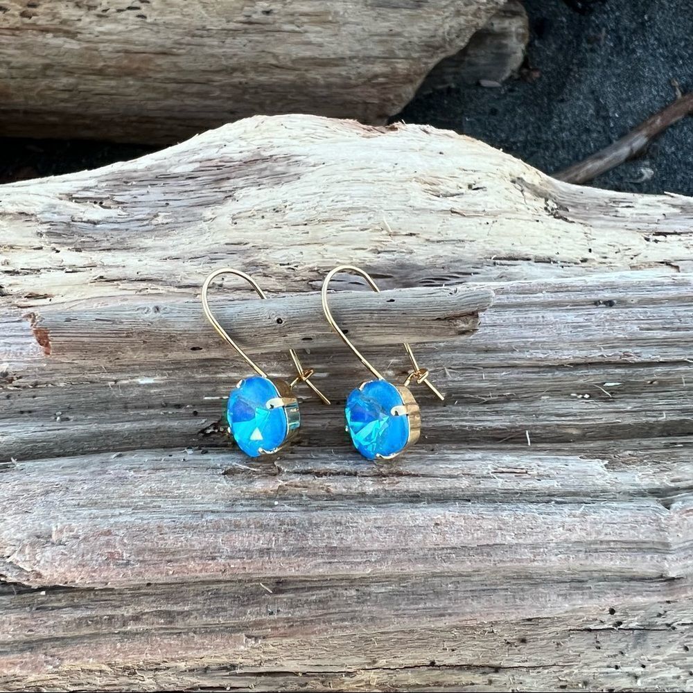 Earrings with blue Swarovski Crystal handcrafted