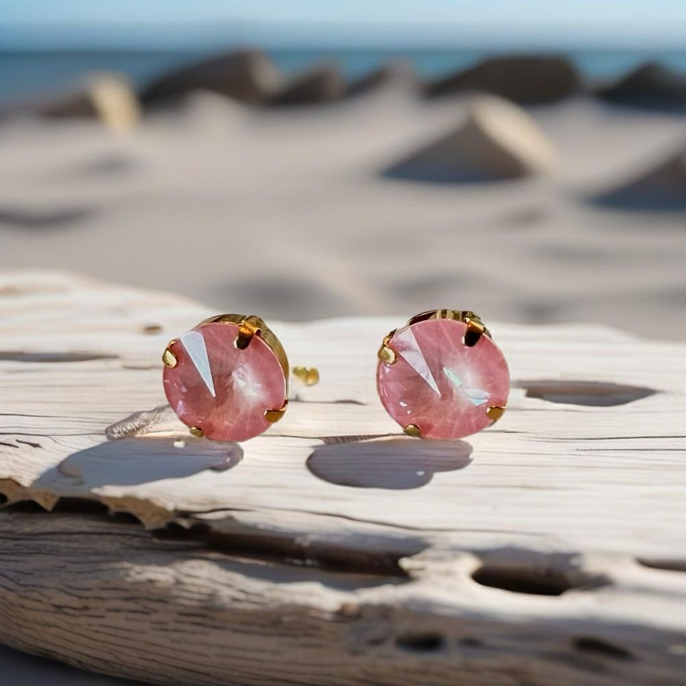 Handcrafted earrings with Swarovski crystal