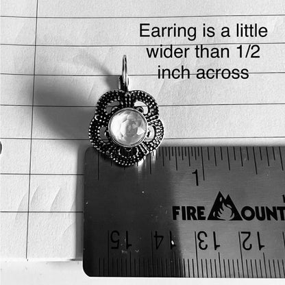 Handcrafted Earrings with a Sparkly Chaton Swarovski Crystal