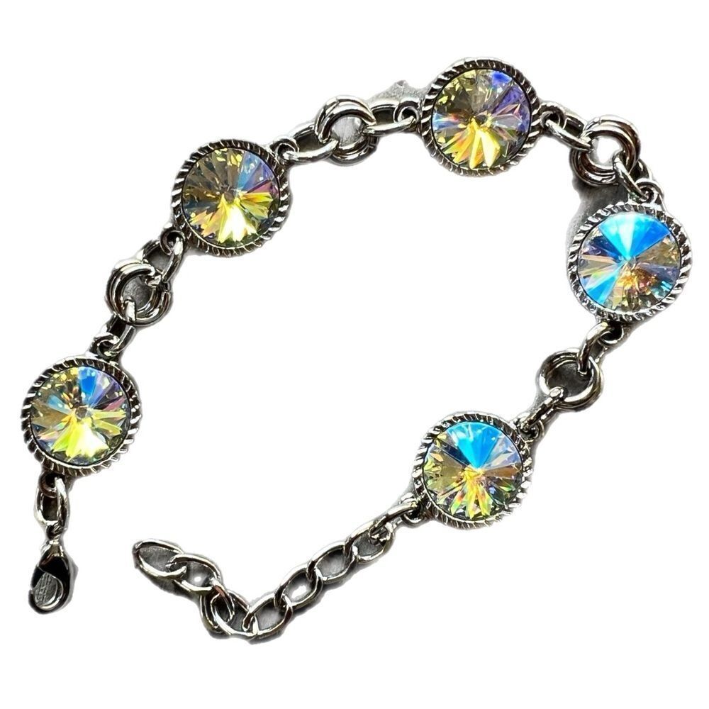 Handcrafted bracelet with colorful Tears of Isis Swarovski crystals