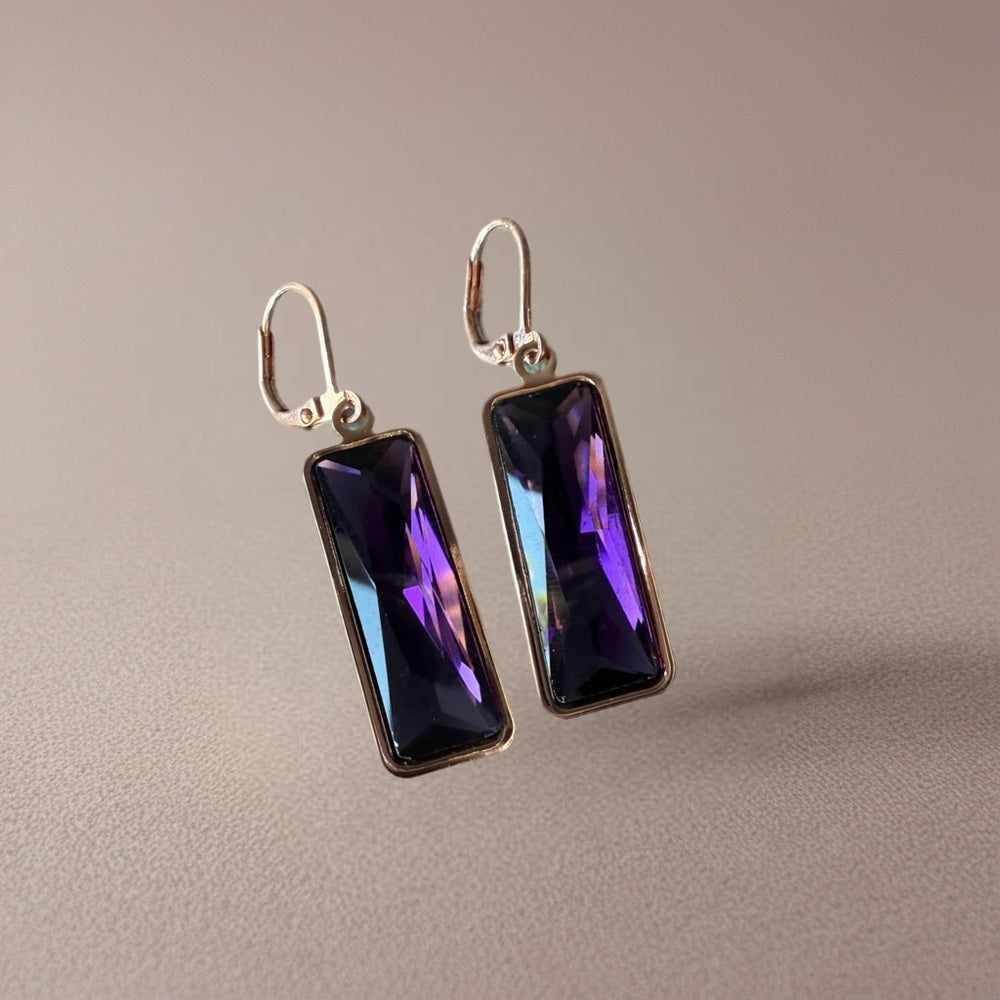 Handcrafted earrings with Austrian baguette crystal