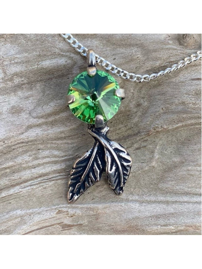 Handcrafted Necklace with Swarovski Crystal and Chain