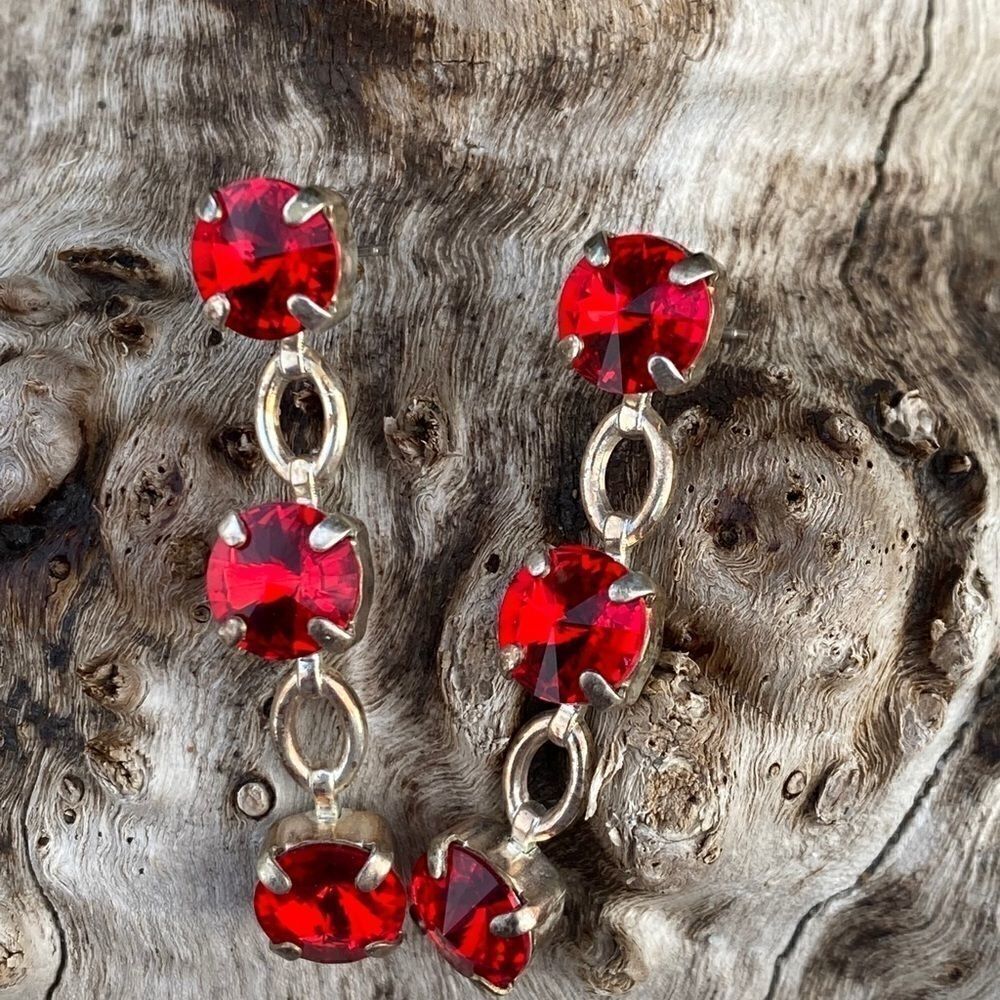 Handcrafted earrings with Swarovski crystal