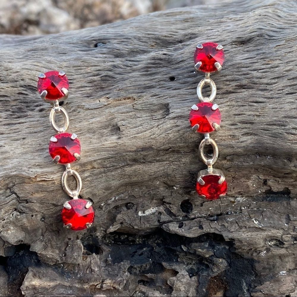 Handcrafted earrings with Swarovski crystal
