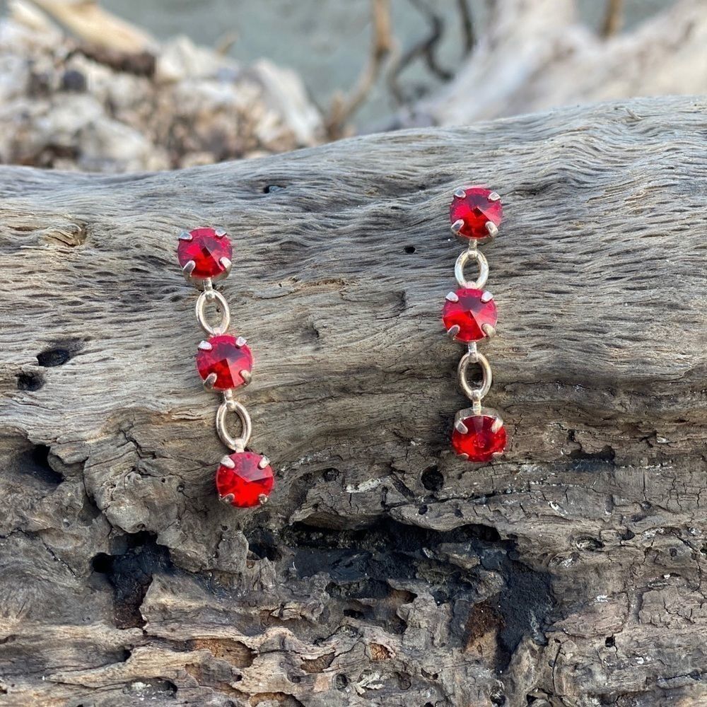 Handcrafted earrings with Swarovski crystal