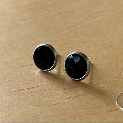 Handcrafted earrings with Swarovski crystal