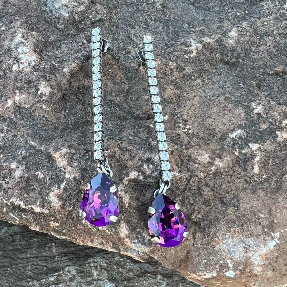 Handcrafted earrings with Swarovski crystal