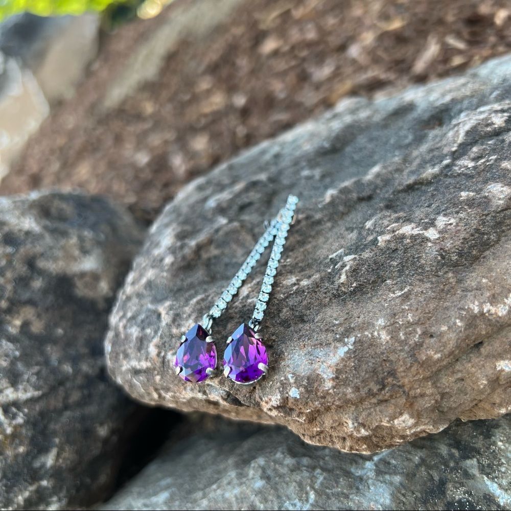 Handcrafted earrings with Swarovski crystal