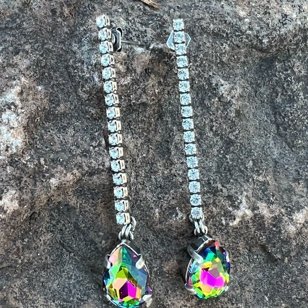 Handcrafted post earrings with Swarovski medium vitrail crystal