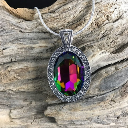 Handcrafted Necklace with Swarovski Crystal and Chain