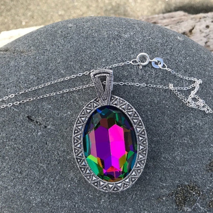 Handcrafted Necklace with Swarovski Crystal and Chain