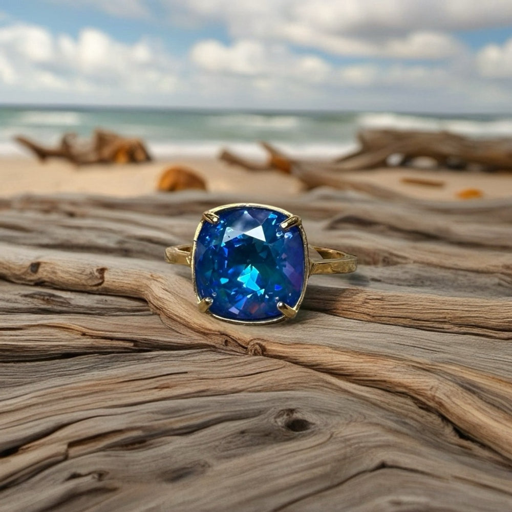 Handcrafted sparkly ring made with Swarovski crystal adjustable fit