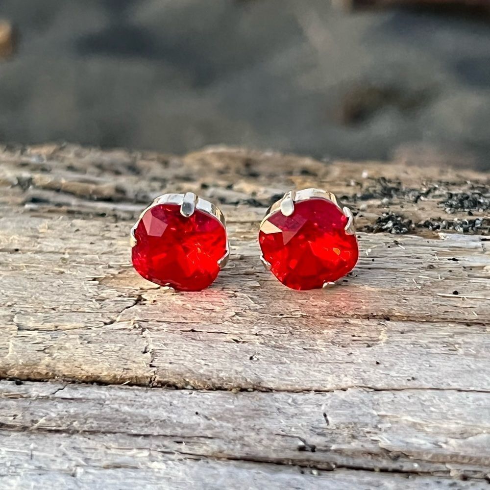 Handcrafted earrings with red Swarovski crystal