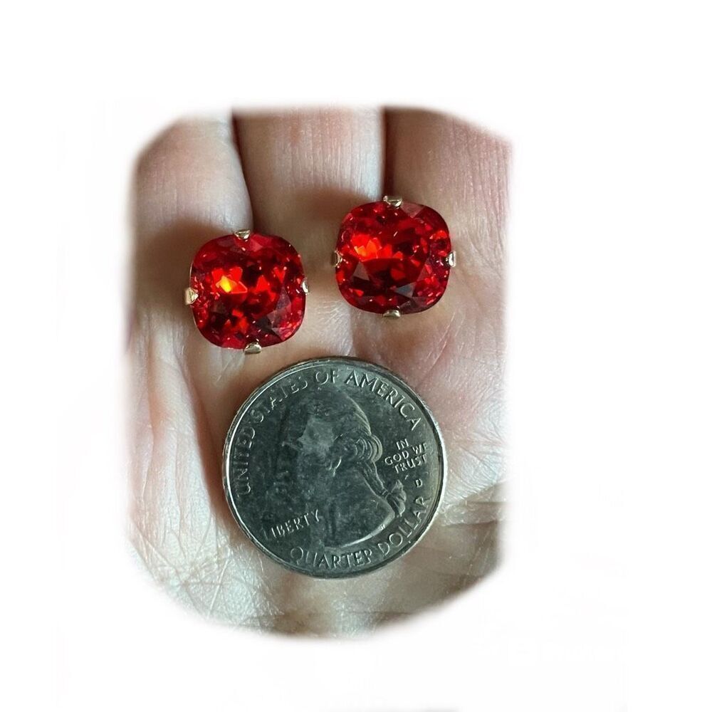 Handcrafted earrings with red Swarovski crystal