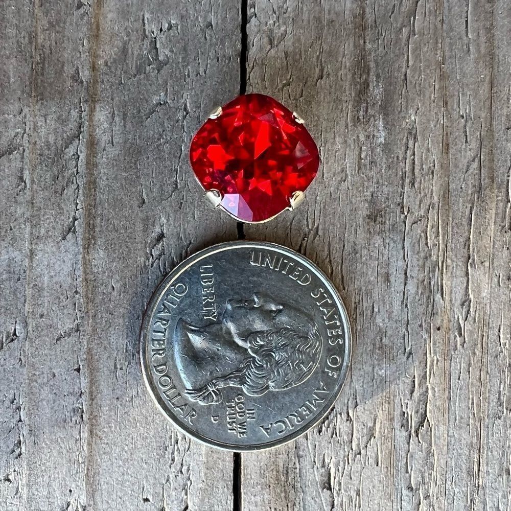 Handcrafted earrings with red Swarovski crystal