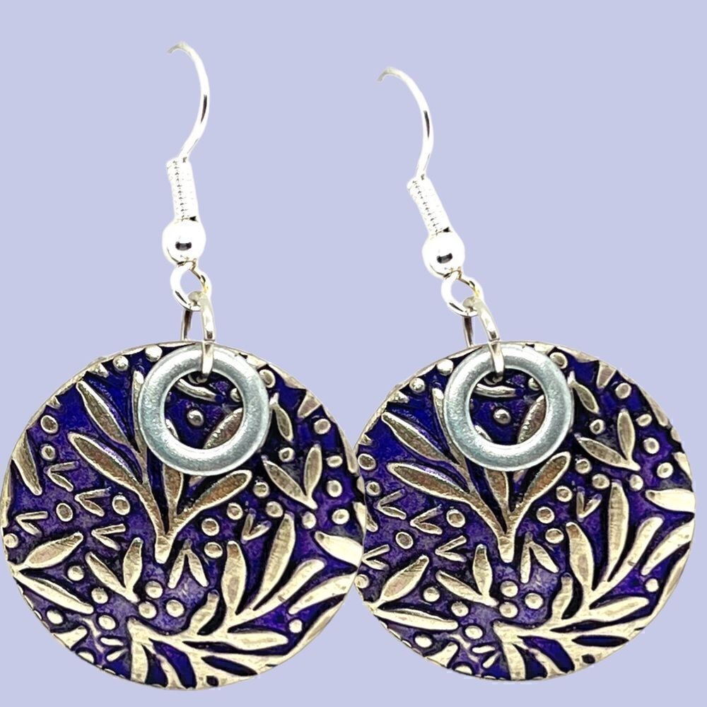 Patina pierced earrings with silver and purple pattern
