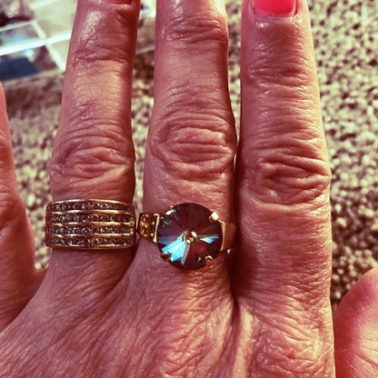 Handcrafted sparkly ring made with Swarovski crystal adjustable fit