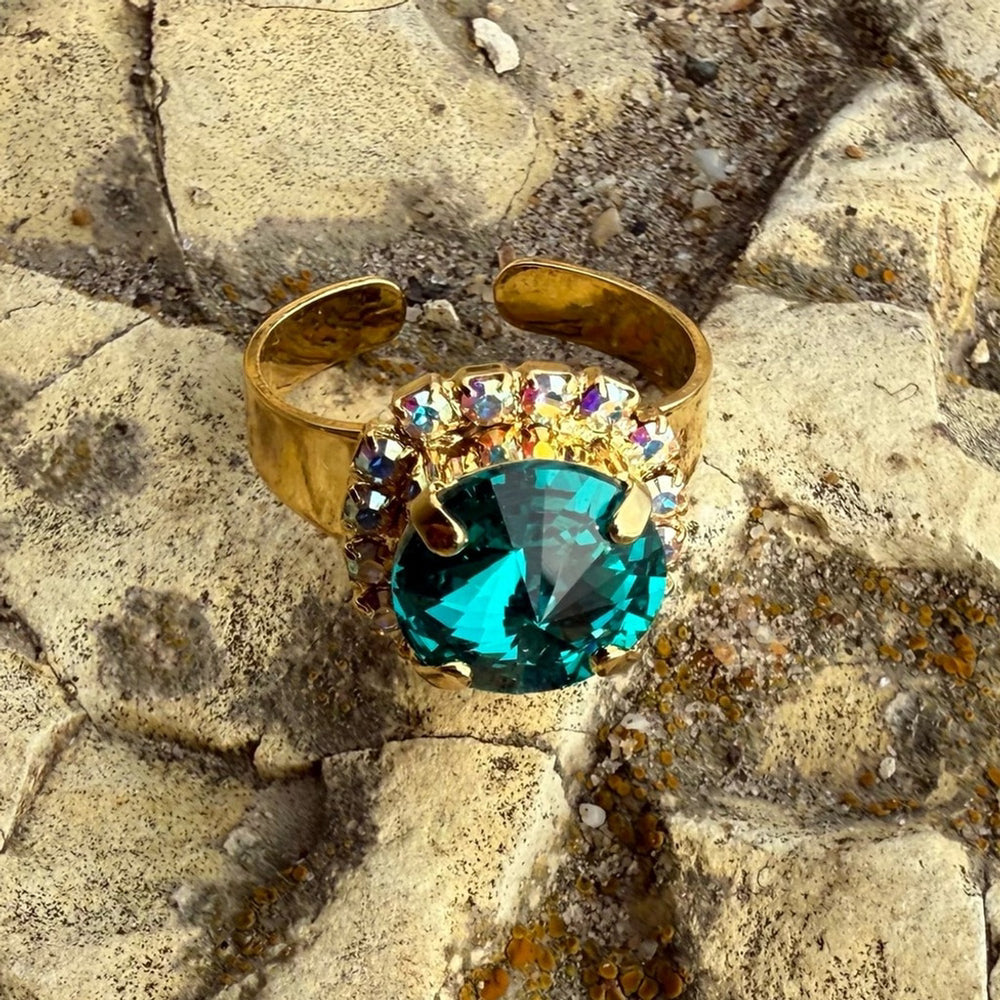 Sparkly statement ring made with Swarovski crystal size adjustable