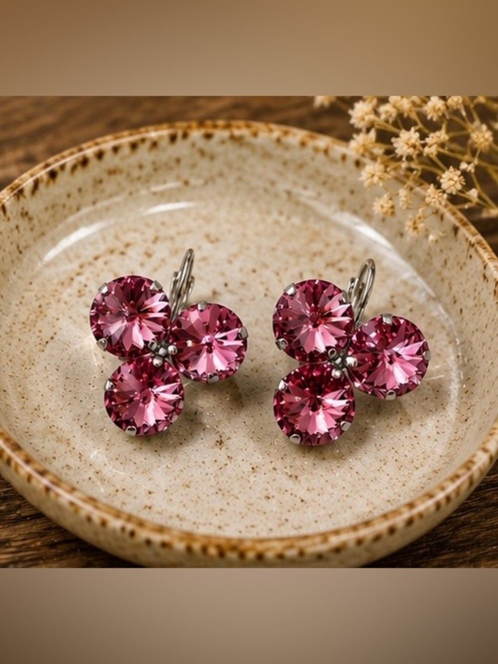 Handcrafted earrings with Swarovski crystal