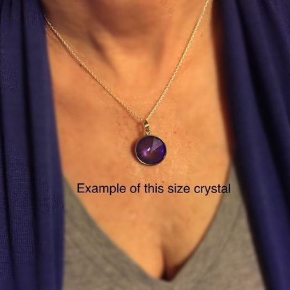 Handcrafted necklace with Swarovski crystal and chain