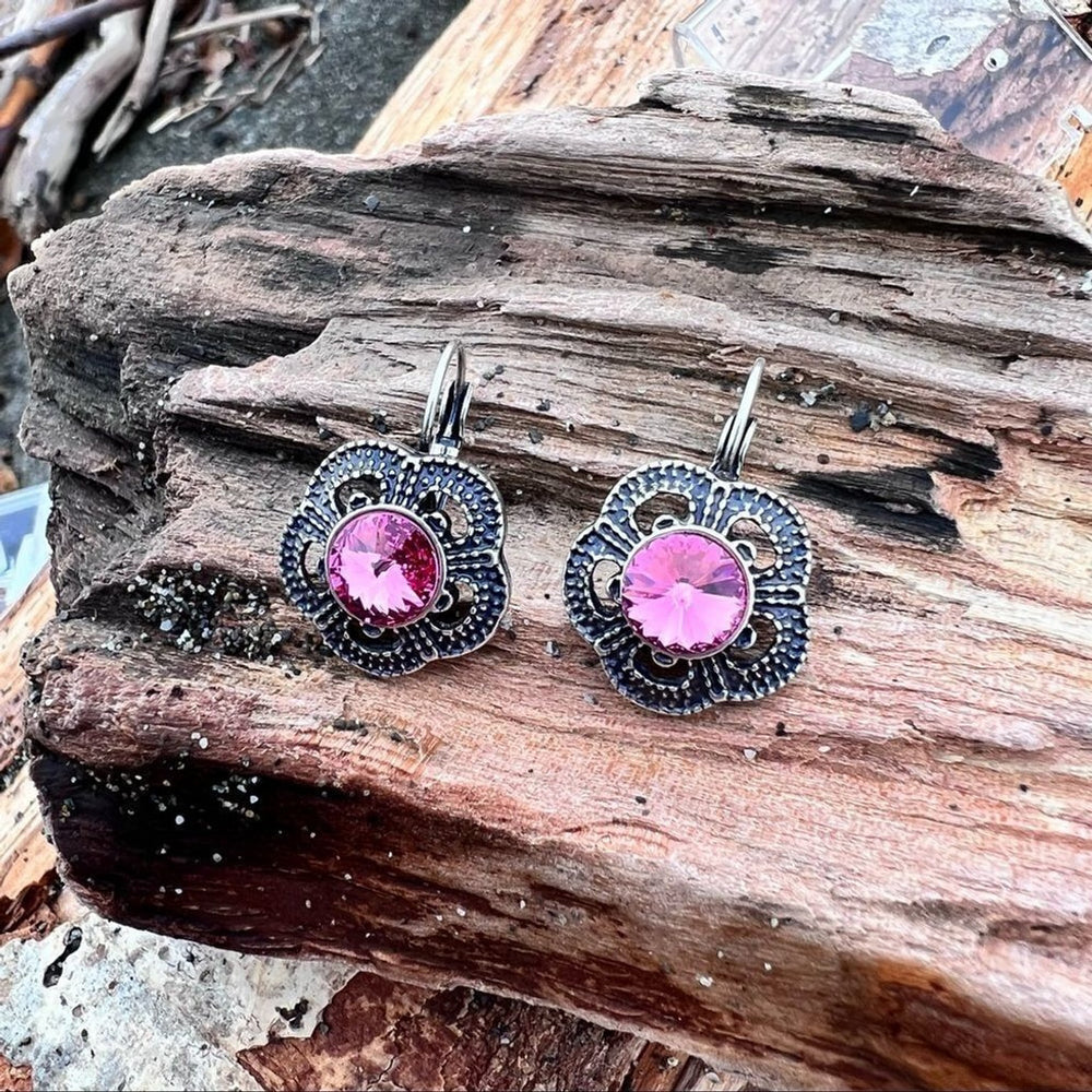 Handcrafted Earrings with sparkly Austrian crystal