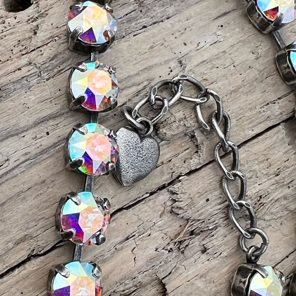 Handcrafted necklace with Swarovski crystal in a cup chain