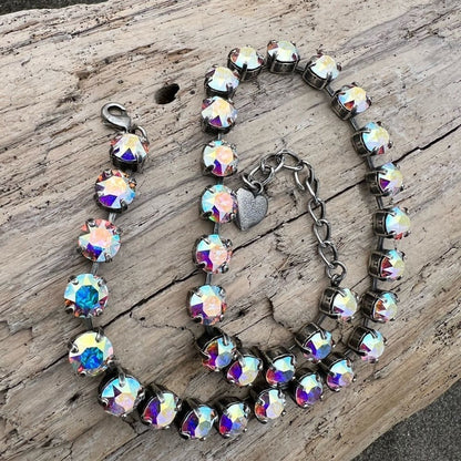 Handcrafted necklace with Swarovski crystal in a cup chain
