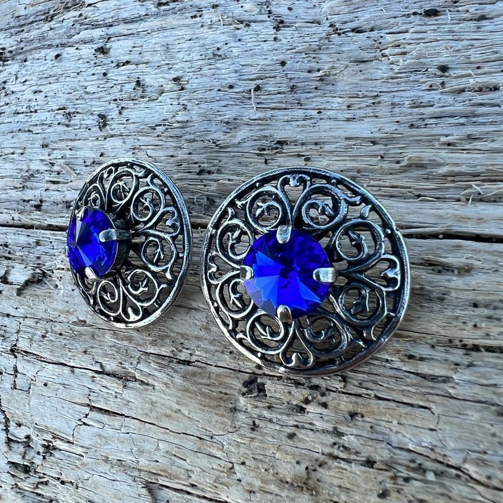 Handcrafted Earrings with Blue Swarovski Crystal