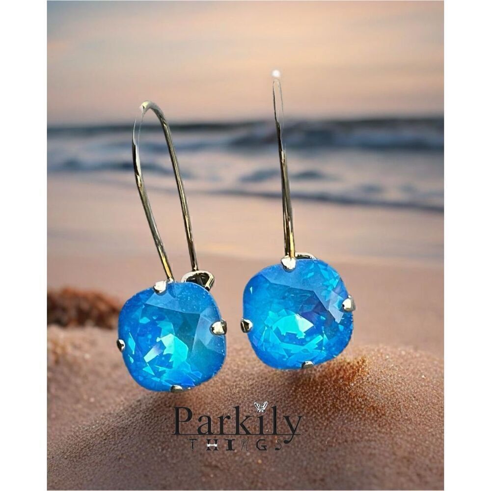 Earrings with blue Swarovski Crystal handcrafted