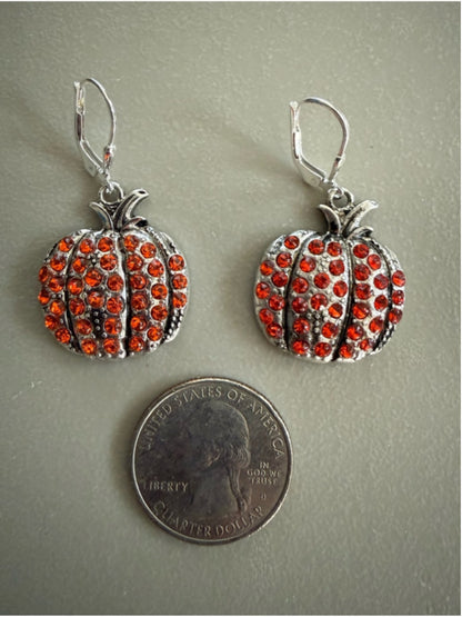Sparkly Crystal Pumpkin Earrings – Silver Leverback