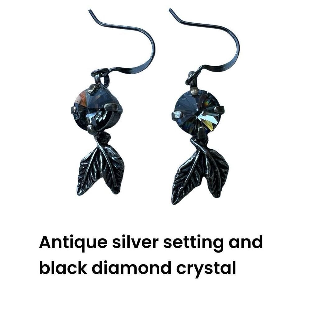 Handcrafted Earrings with Swarovski Crystal