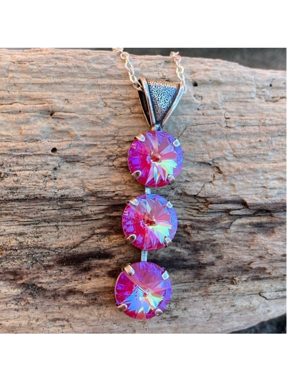 Handcrafted Necklace with Swarovski Crystal and Chain