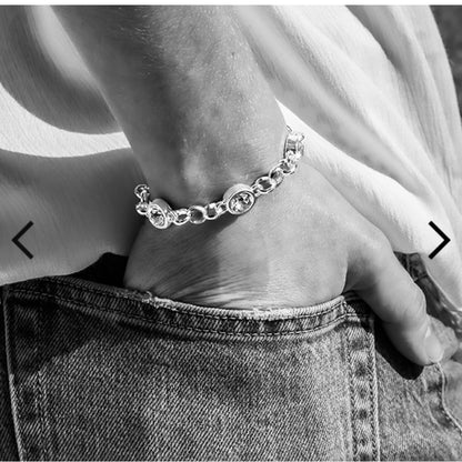 Handcrafted bracelet with Laguna Swarovski crystal