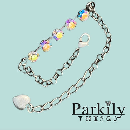 Handcrafted bracelet with Swarovski crystal