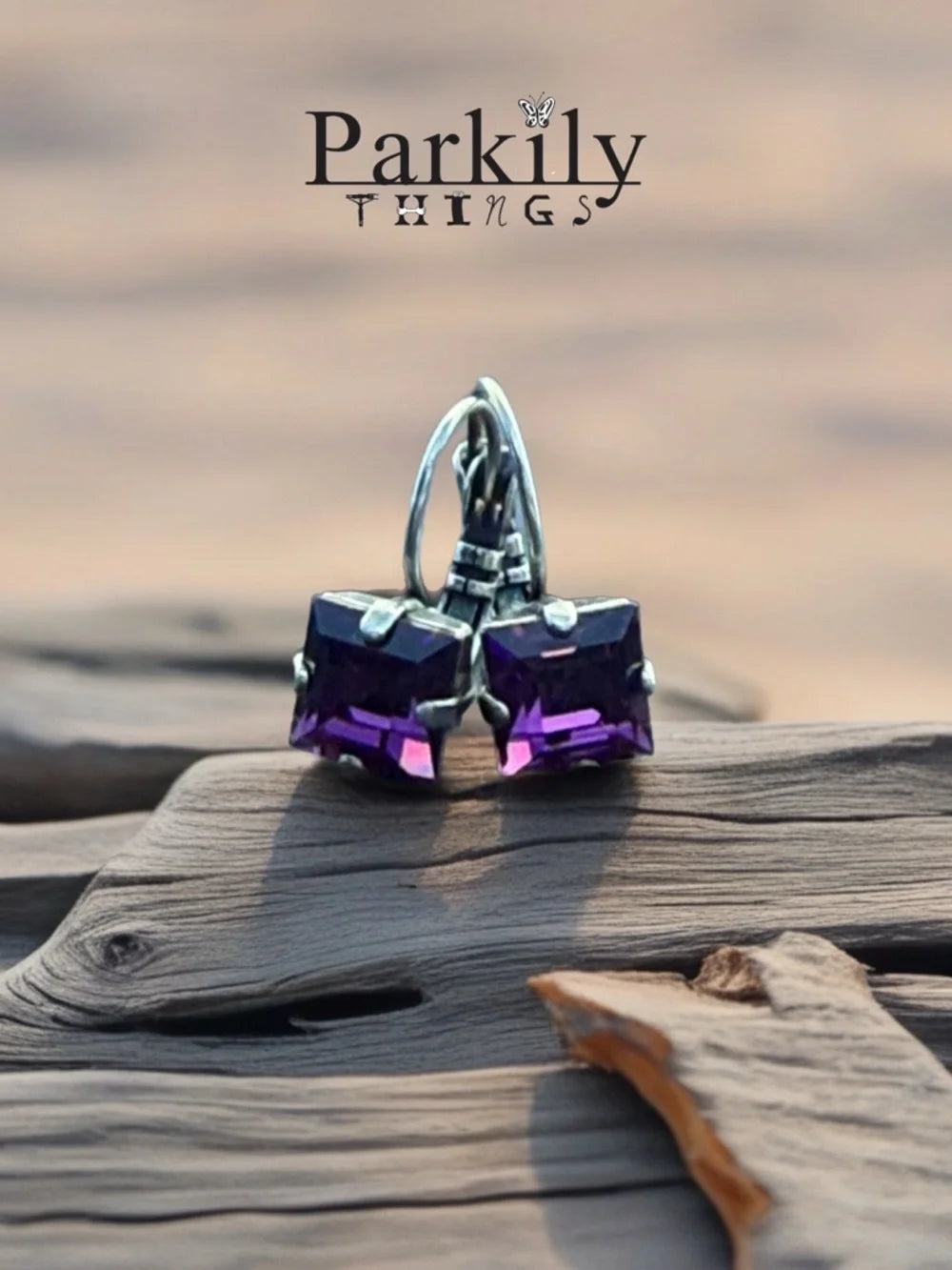 Handcrafted earrings with Swarovski amethyst crystal