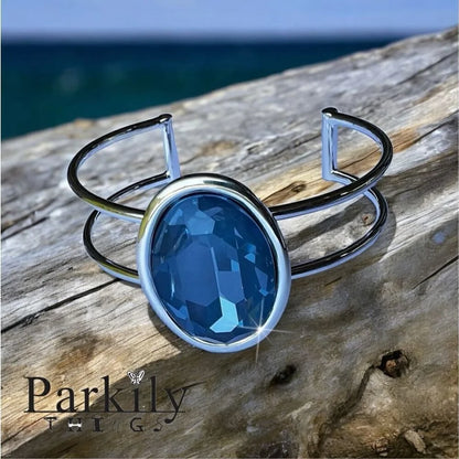 Handcrafted bracelet with Swarovski crystal