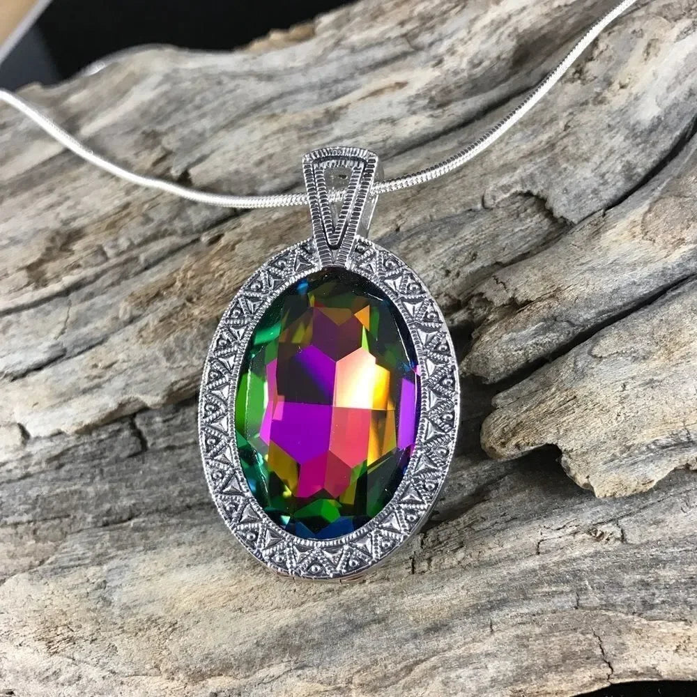 Handcrafted Necklace with Swarovski Crystal and Chain