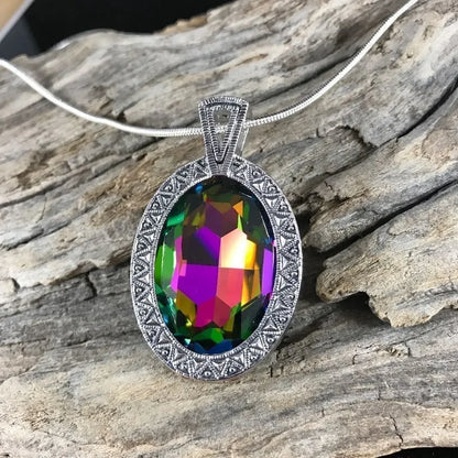 Handcrafted Necklace with Swarovski Crystal and Chain