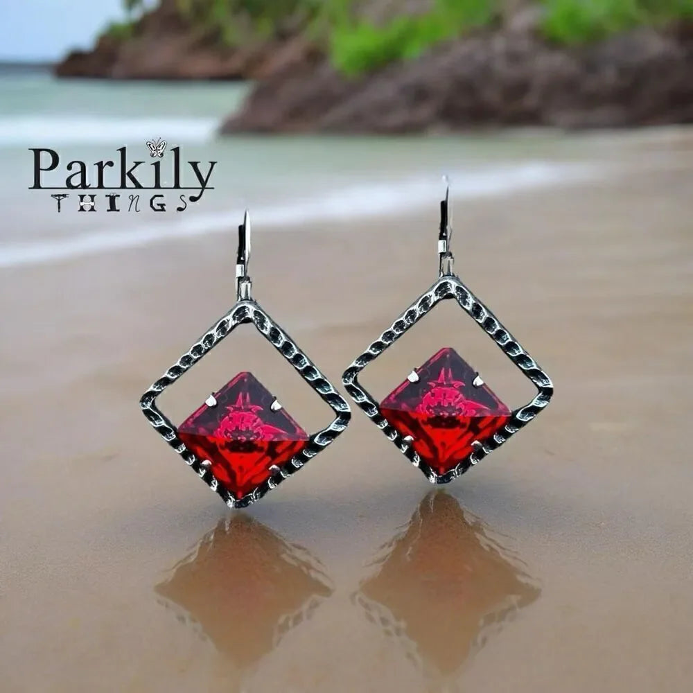 Handcrafted earrings with Swarovski crystal
