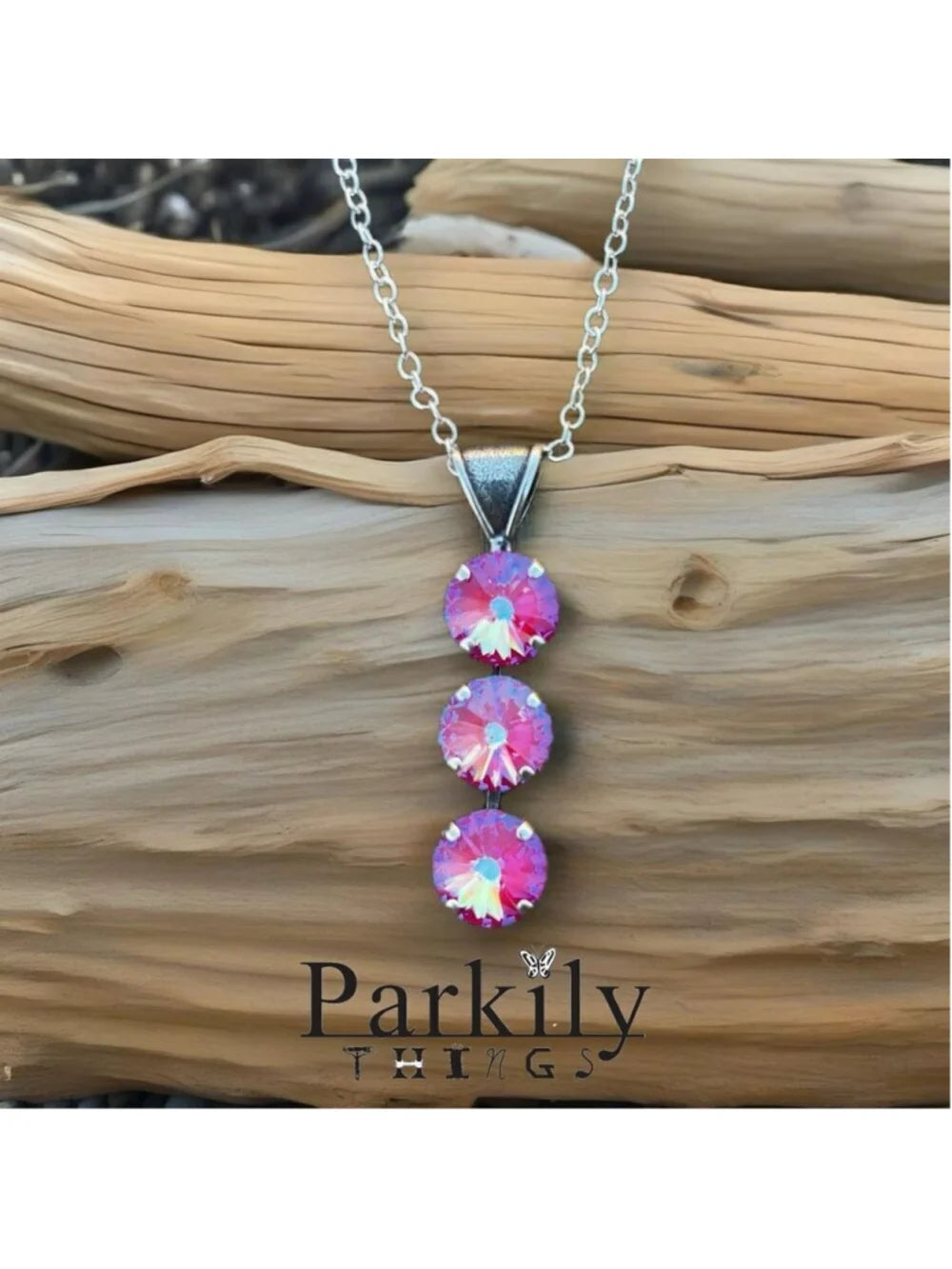 Handcrafted Necklace with Swarovski Crystal and Chain