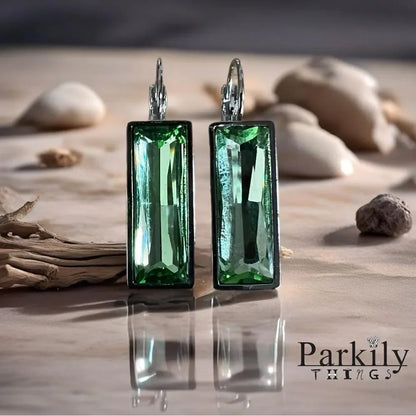 Handcrafted earrings with Austrian crystal in peridot